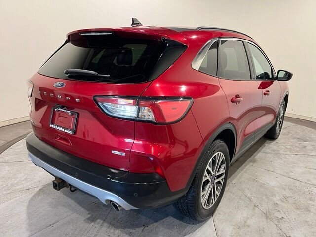 
 2020 Ford Escape SEL full									