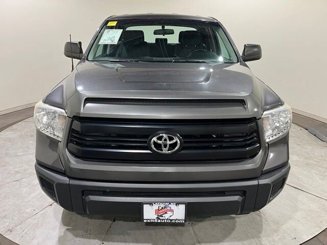 
 2015 Toyota Tundra SR full									