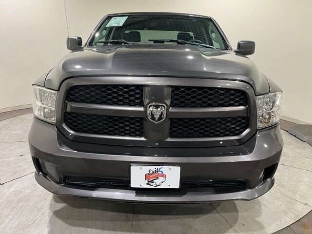 
 2018 RAM 1500 Express full									