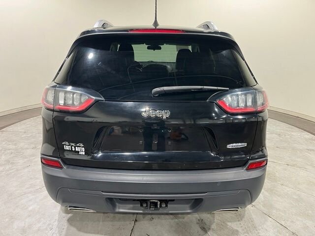 
 2019 Jeep Cherokee Latitude Plus full									