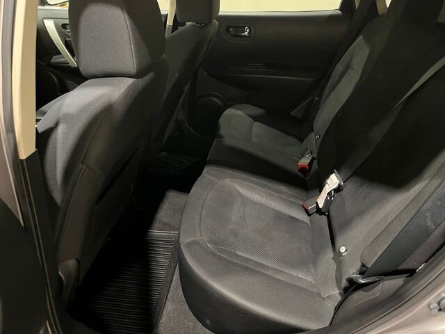 
 2015 Nissan Rogue Select S full									
