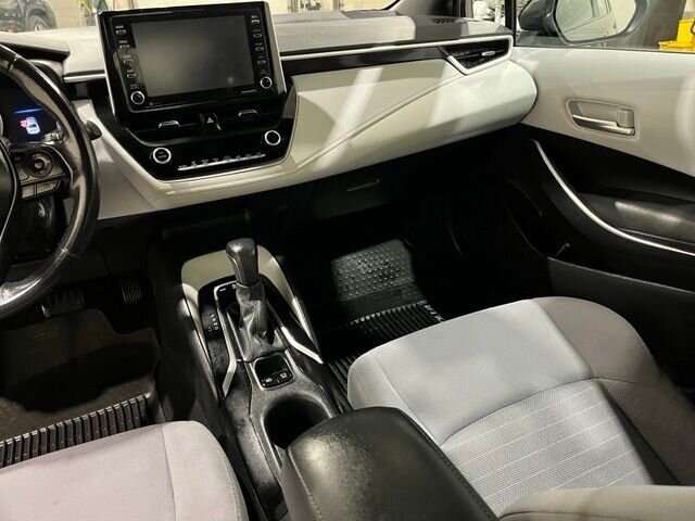 
 2021 Toyota Corolla SE full									