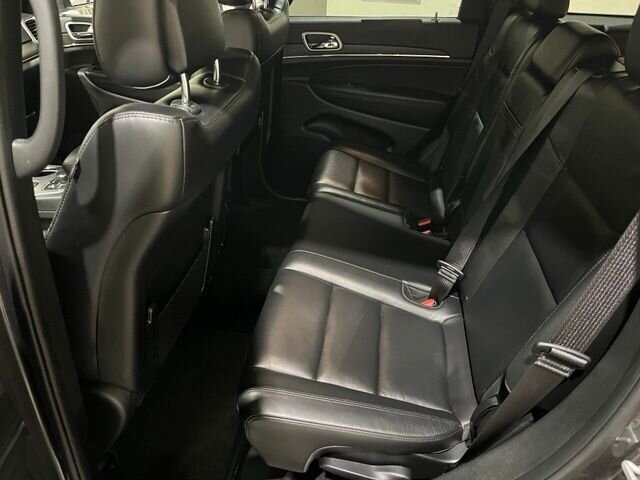 
 2021 Jeep Grand Cherokee Limited full									
