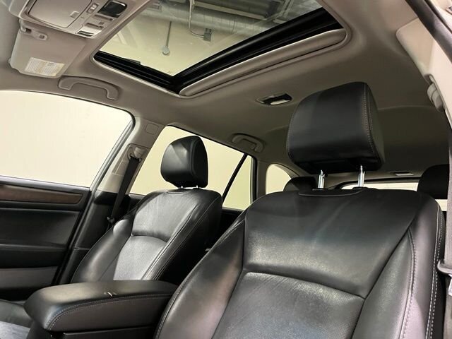 
 2015 Subaru Outback 2.5i Limited full									