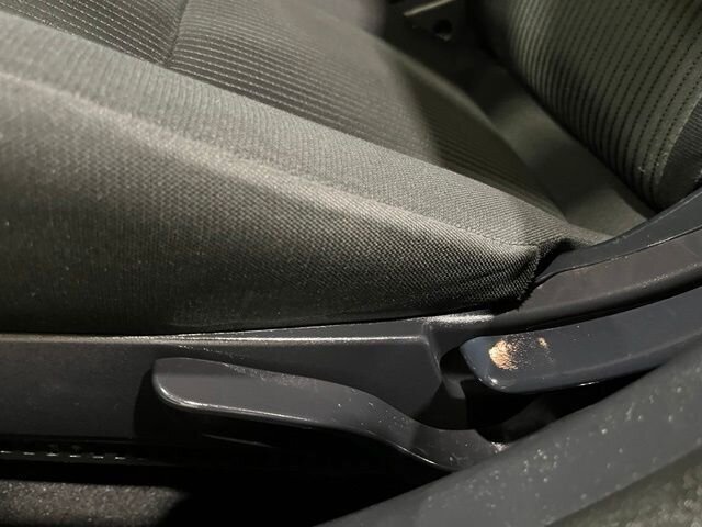 
 2014 Mitsubishi Lancer SE full									