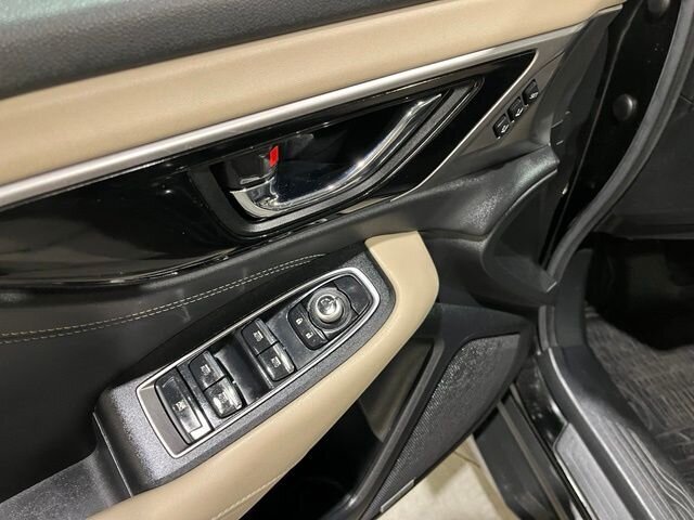 
 2020 Subaru Outback Limited full									