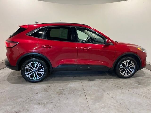 
 2020 Ford Escape SEL full									