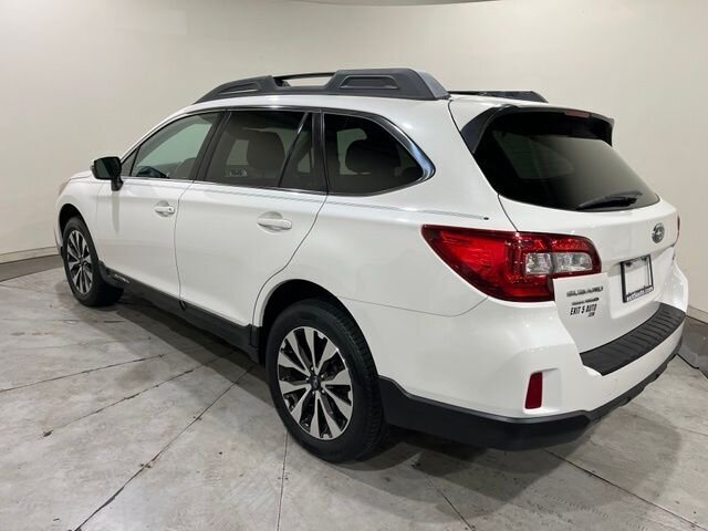 
 2015 Subaru Outback 2.5i Limited full									