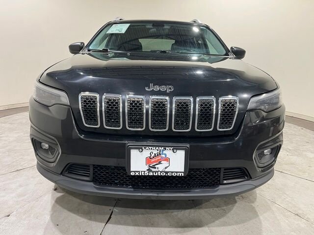 
 2019 Jeep Cherokee Latitude Plus full									