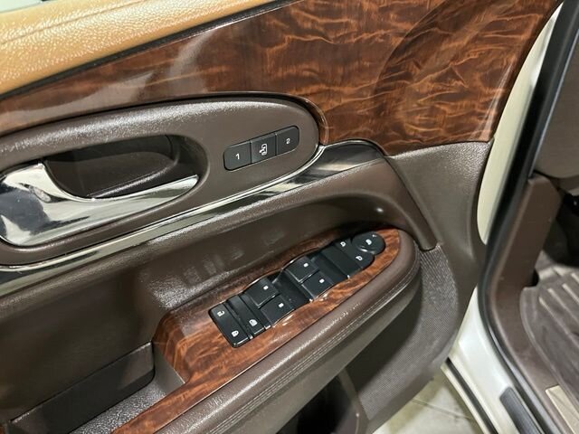 
 2014 Buick Enclave Leather Group full									