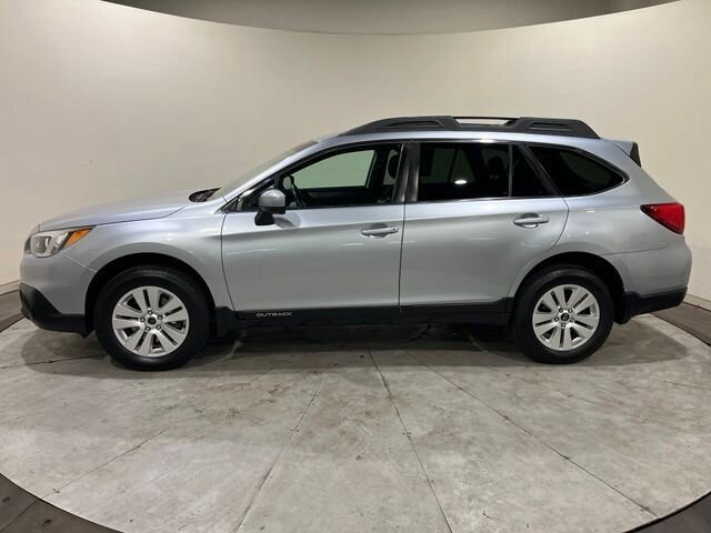 
 2017 Subaru Outback 2.5i Premium full									
