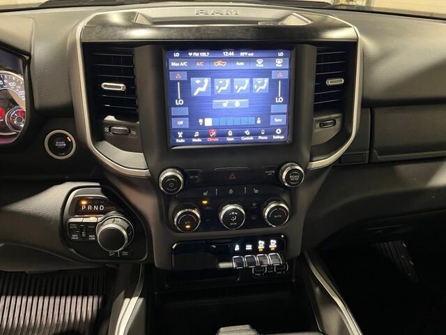 
 2020 RAM 1500 Big Horn/Lone Star full									