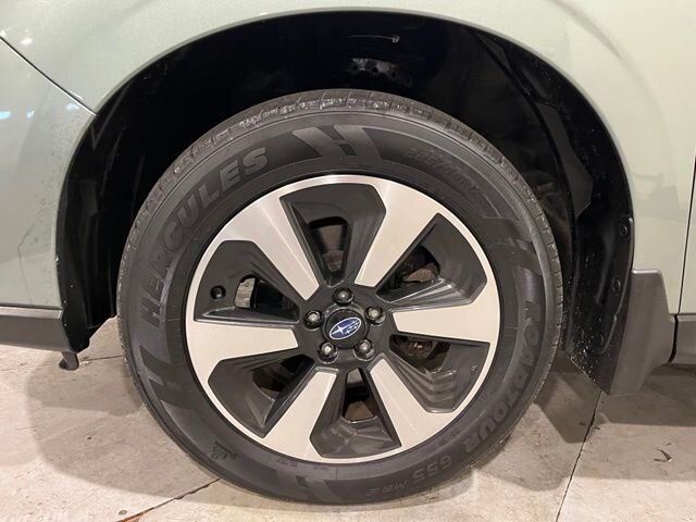 
 2017 Subaru Forester 2.5i Limited full									