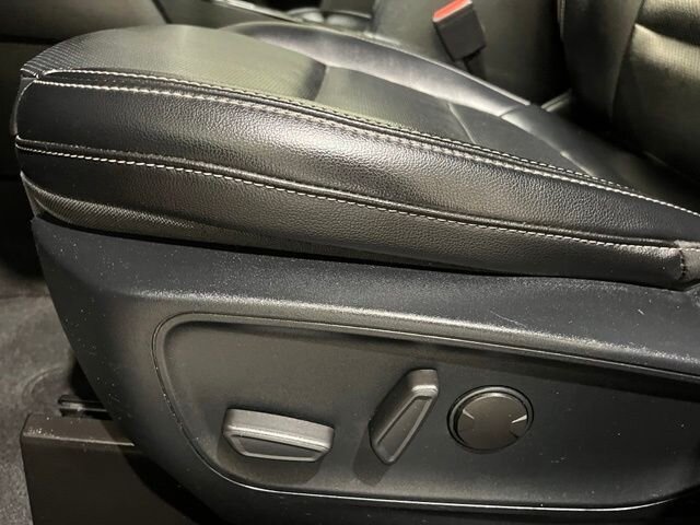 
 2020 Ford Escape SEL full									