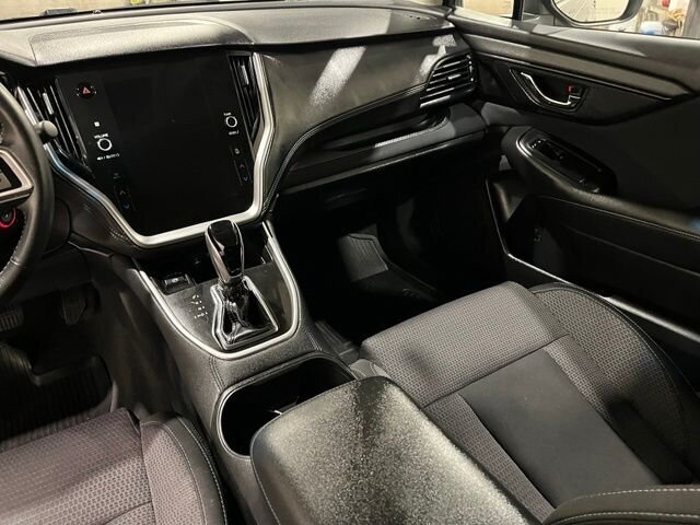 
 2020 Subaru Outback Premium full									
