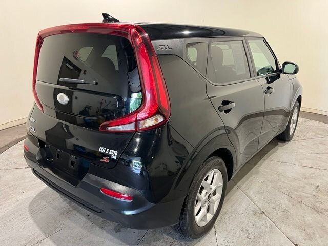 
 2021 Kia Soul S full									