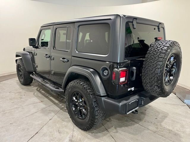 
 2021 Jeep Wrangler Unlimited Willys full									