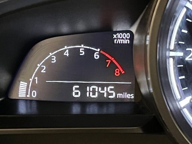 
 2018 Mazda Mazda3 Touring full									