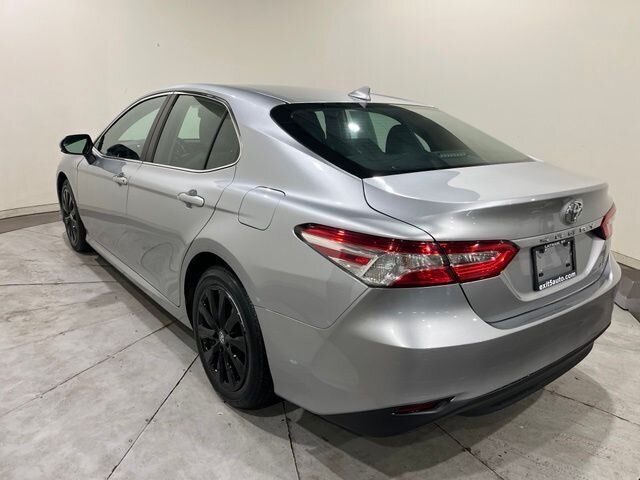 
 2019 Toyota Camry LE full									