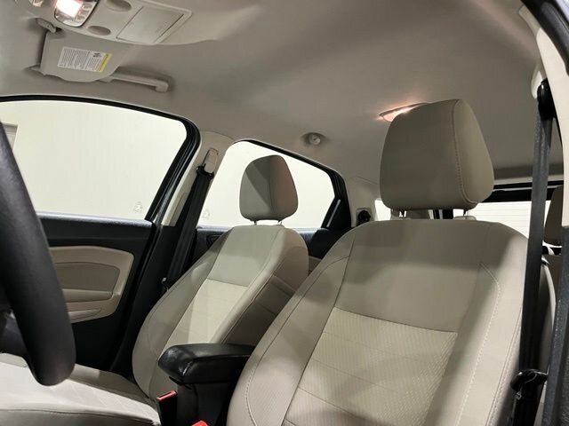 
 2019 Ford EcoSport S full									