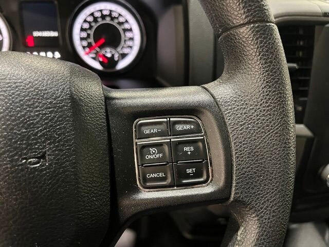 
 2018 RAM 1500 Express full									