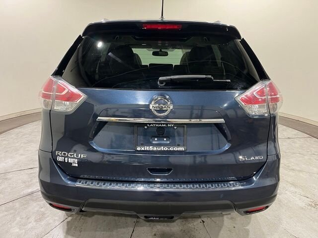 
 2015 Nissan Rogue SL full									