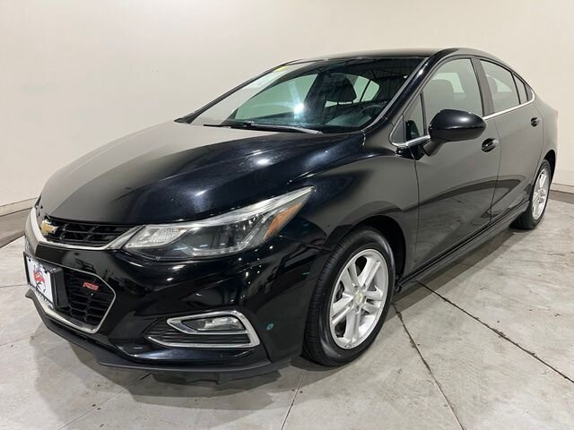 
 2017 Chevrolet Cruze LT full									