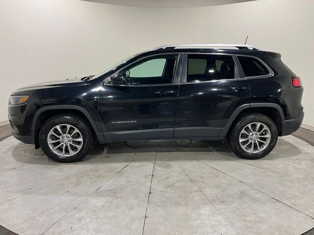
 2019 Jeep Cherokee Latitude Plus full									