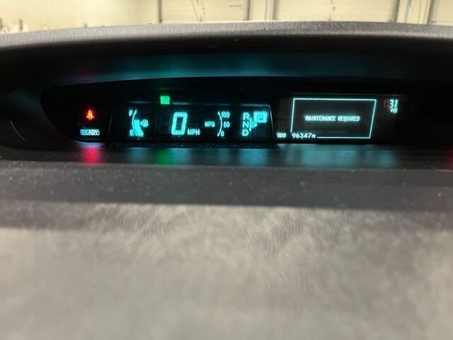 
 2013 Toyota Prius Three full									