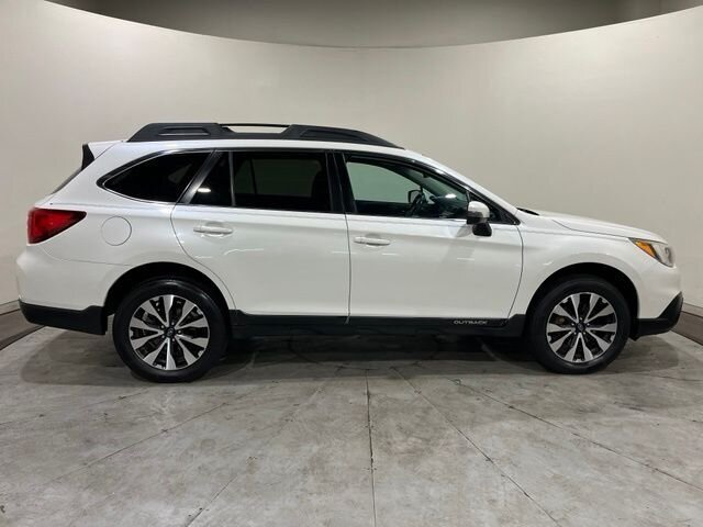
 2015 Subaru Outback 2.5i Limited full									