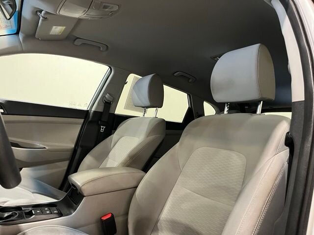 
 2019 Hyundai TUCSON SE full									