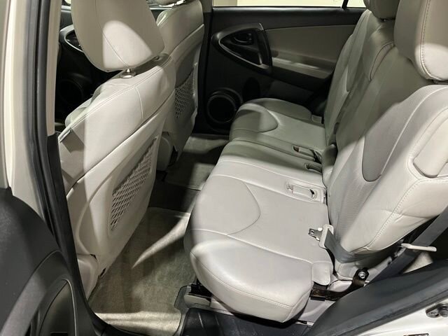 
 2012 Toyota RAV4 Limited full									