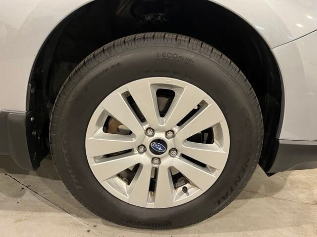 
 2017 Subaru Outback 2.5i Premium full									