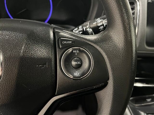 
 2017 Honda HR-V EX full									