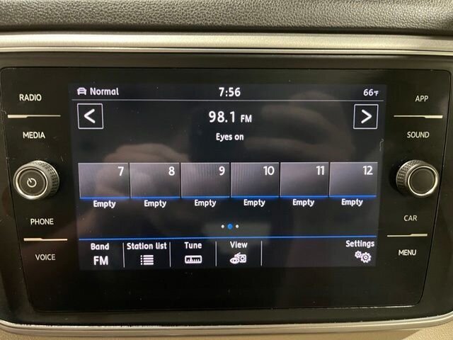 
 2019 Volkswagen Atlas 3.6L V6 SE w/Technology full									