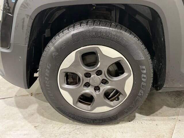 
 2015 Jeep Renegade Sport full									