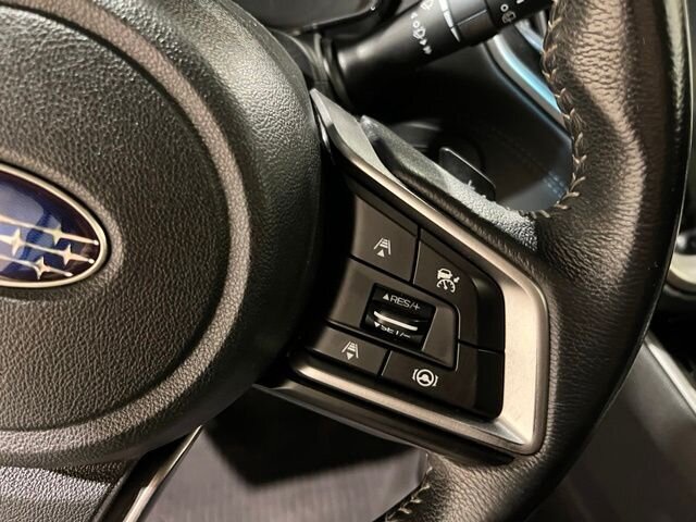 
 2020 Subaru Outback Premium full									
