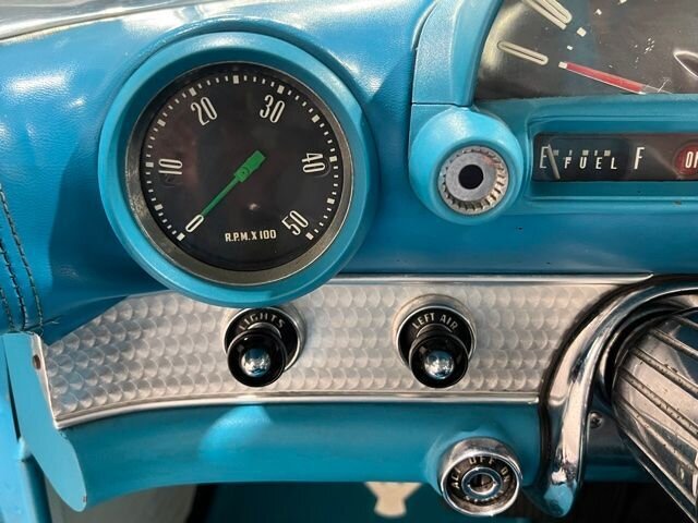 
 1956 Ford Thunderbird full									