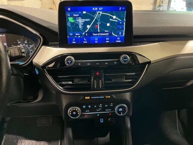 
 2020 Ford Escape SEL full									