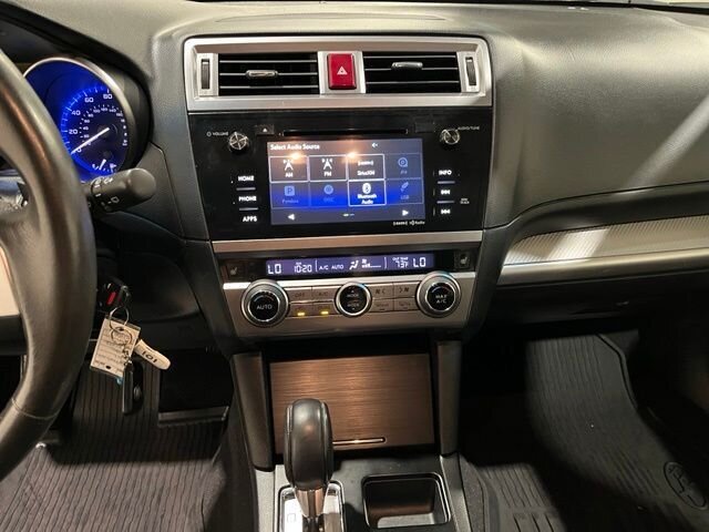 
 2017 Subaru Outback 2.5i Premium full									