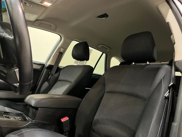 
 2017 Subaru Outback 2.5i Premium full									