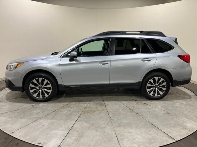 
 2016 Subaru Outback 2.5i Limited full									
