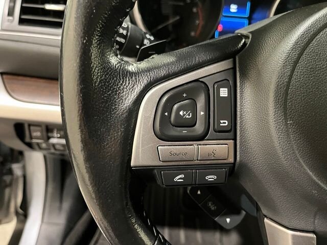 
 2016 Subaru Outback 2.5i Limited full									