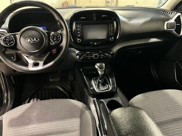 
 2021 Kia Soul S full									