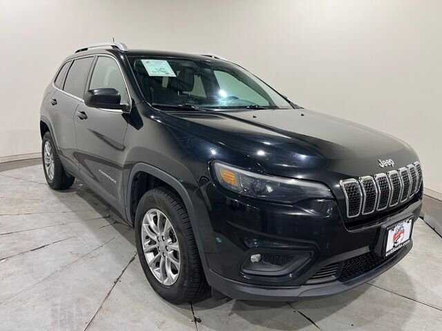 
 2019 Jeep Cherokee Latitude Plus full									