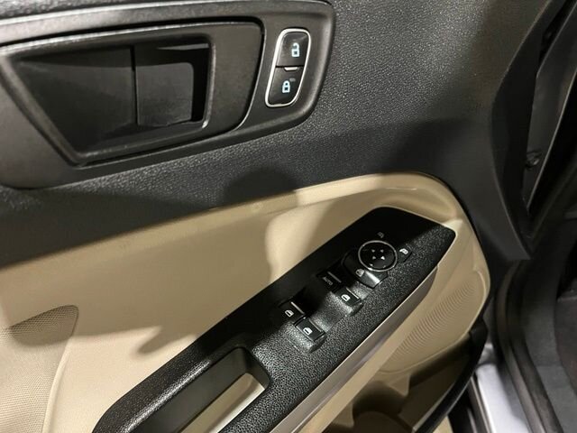 
 2019 Ford EcoSport S full									