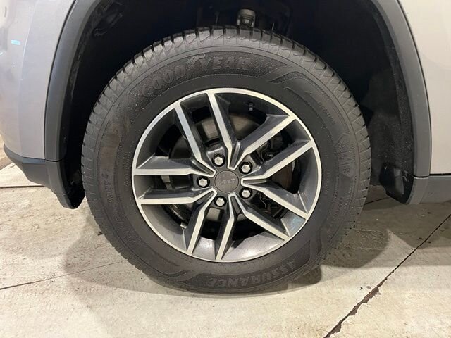 
 2019 Jeep Grand Cherokee Limited full									