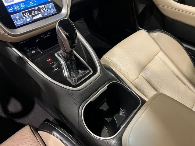 
 2020 Subaru Outback Limited full									