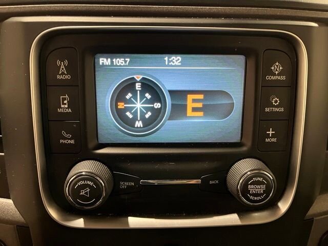 
 2018 RAM 1500 Express full									