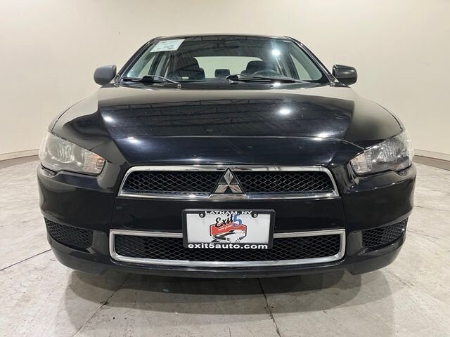 
 2014 Mitsubishi Lancer SE full									